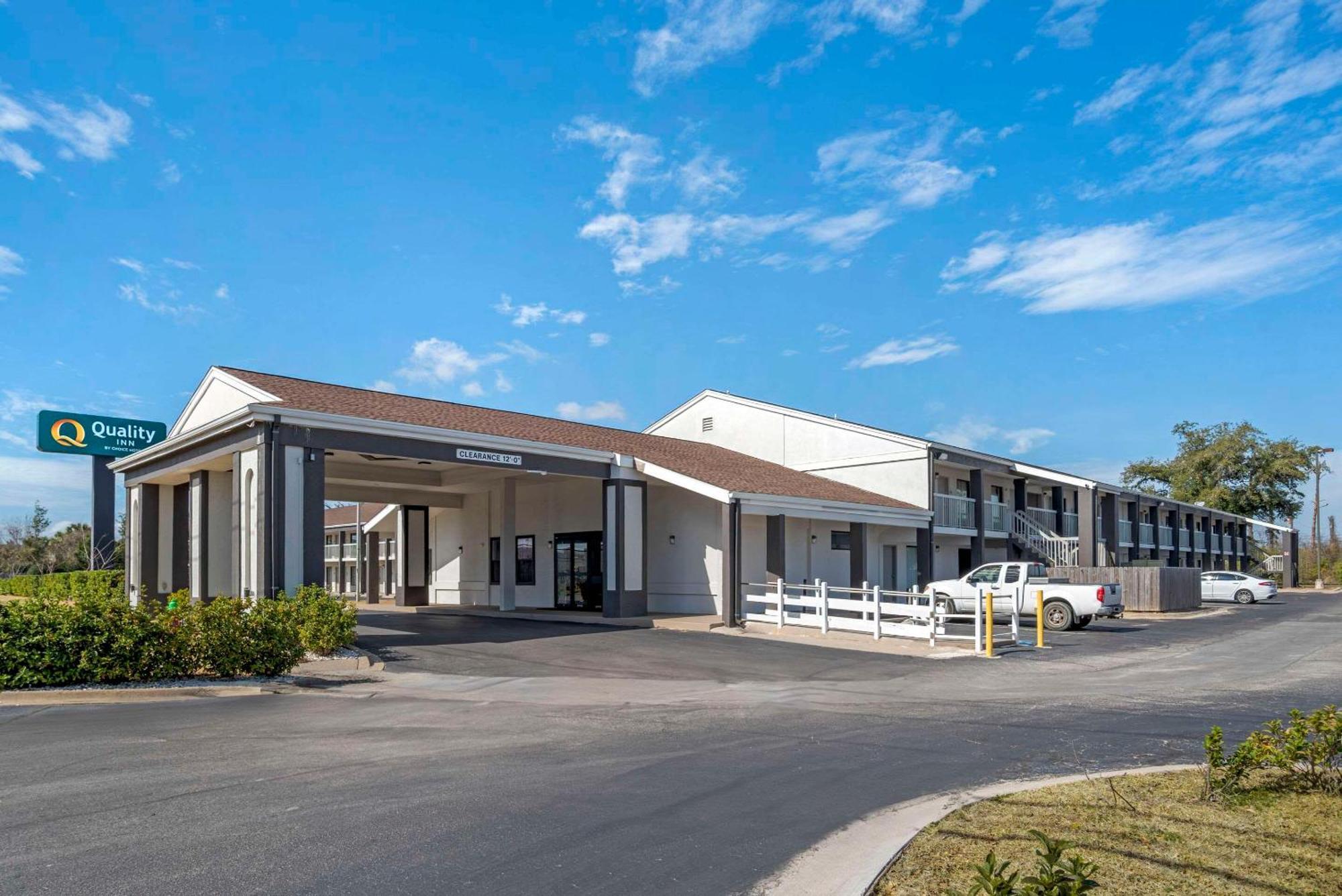 Quality Inn & Conference Center Панама Сити Екстериор снимка